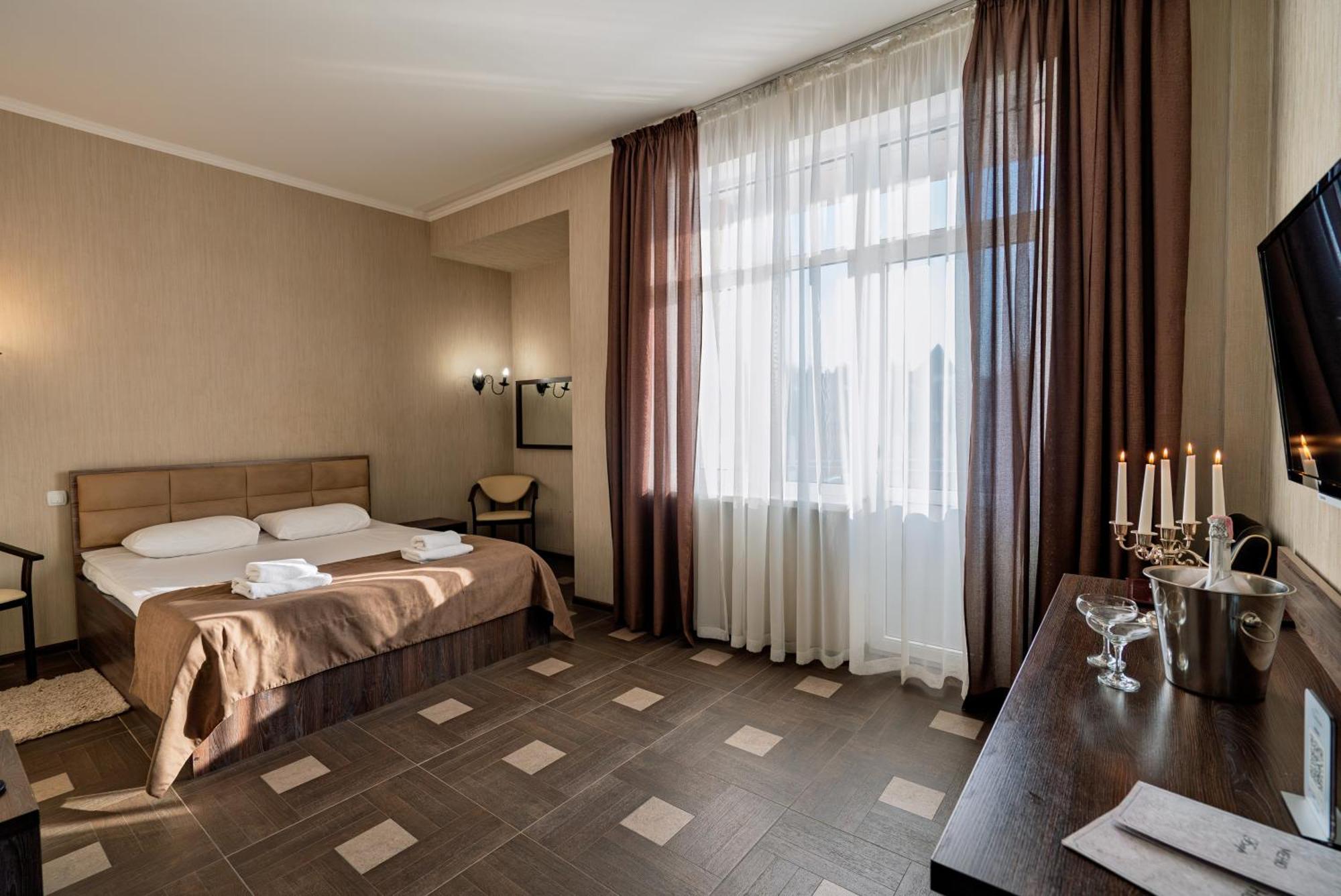 Congress Hotel Verhovina Petropavlovskaya Borshchagovka Zewnętrze zdjęcie