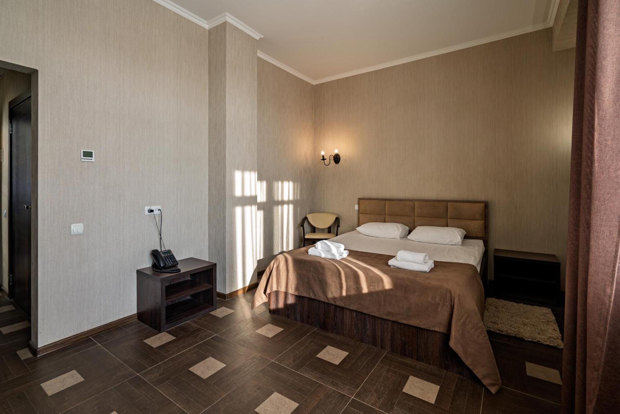 Congress Hotel Verhovina Petropavlovskaya Borshchagovka Zewnętrze zdjęcie