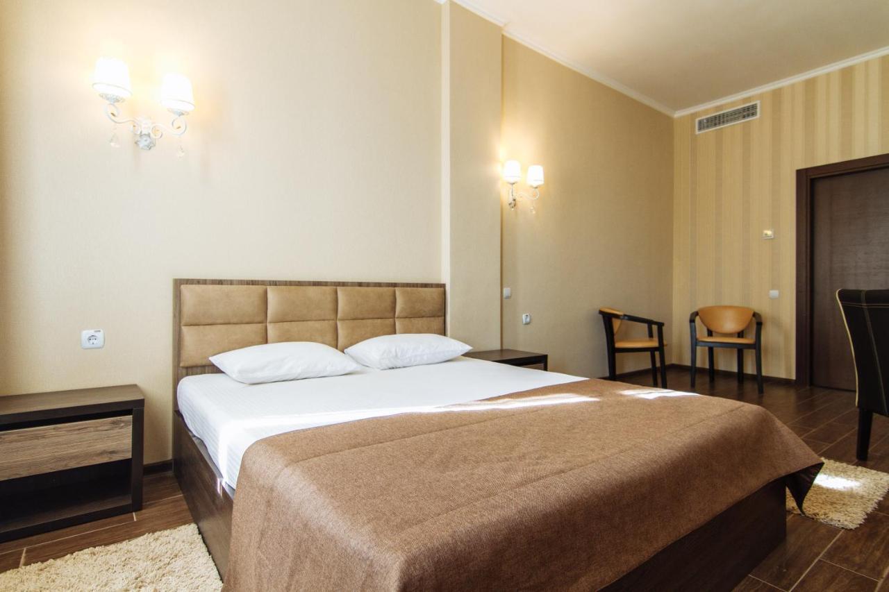 Congress Hotel Verhovina Petropavlovskaya Borshchagovka Zewnętrze zdjęcie