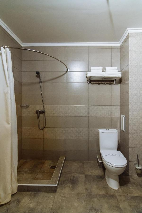 Congress Hotel Verhovina Petropavlovskaya Borshchagovka Zewnętrze zdjęcie
